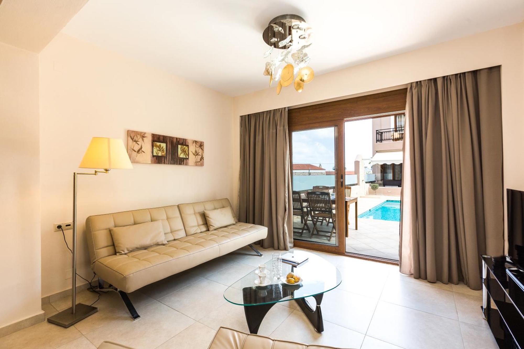 Pantheon Villas & Suites Vlikhadha Room photo