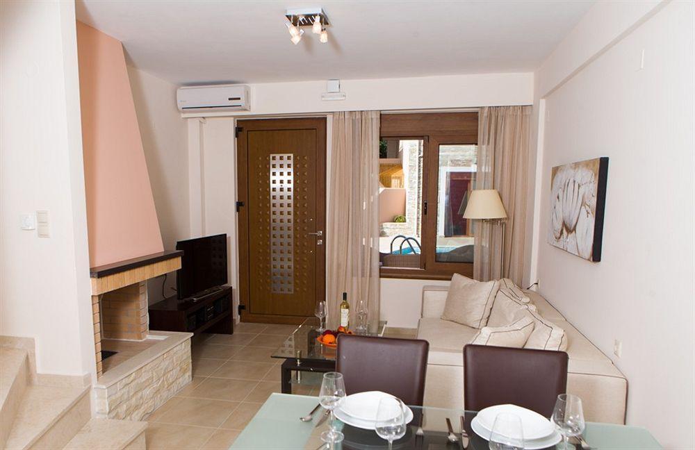 Pantheon Villas & Suites Vlikhadha Exterior photo