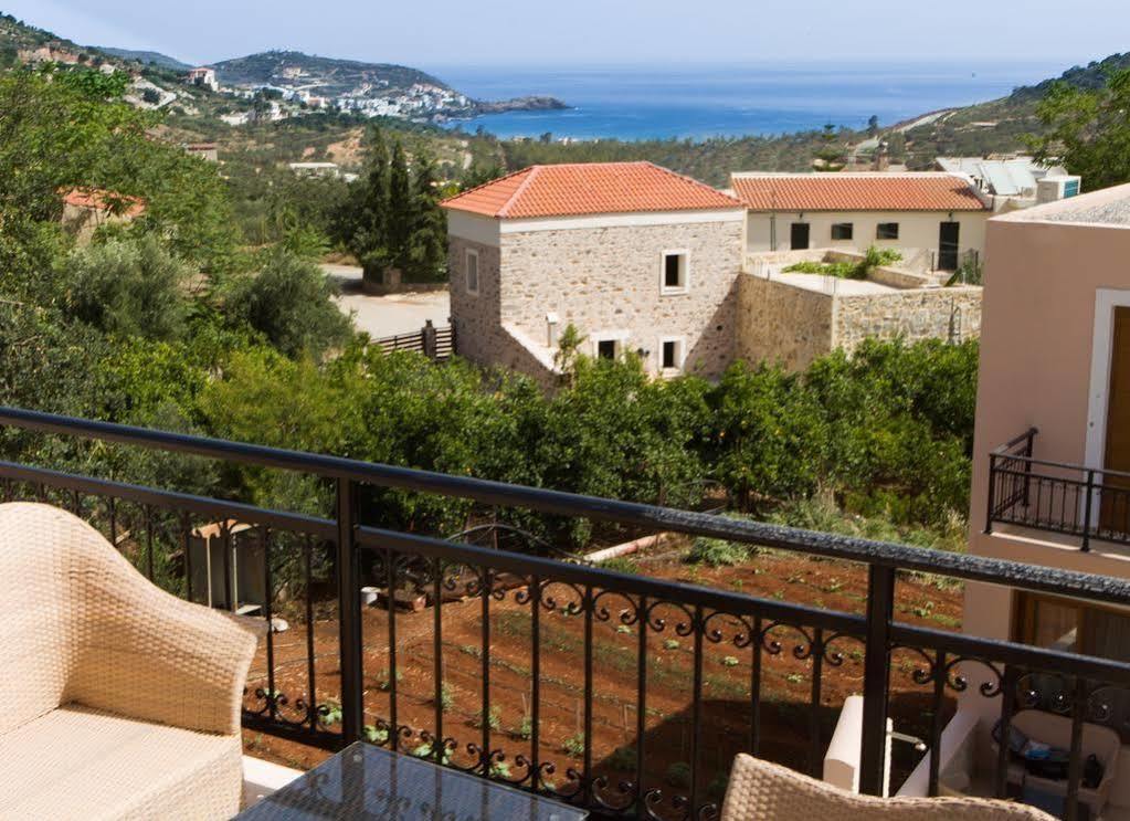 Pantheon Villas & Suites Vlikhadha Exterior photo